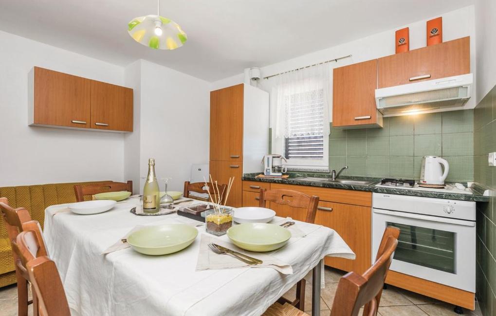 Apartments Franelli Brseč Esterno foto