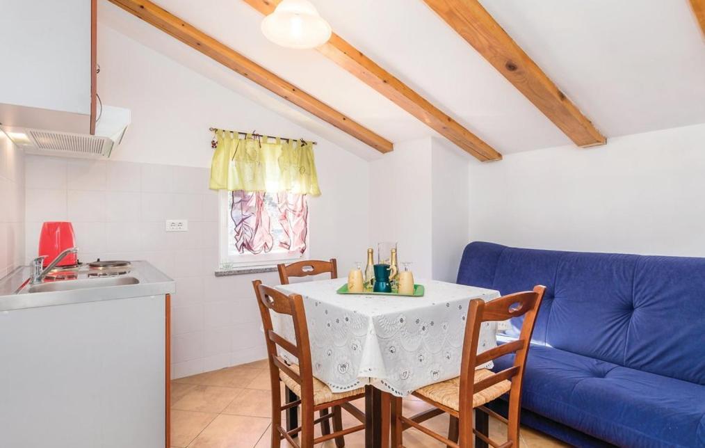 Apartments Franelli Brseč Esterno foto